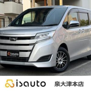 2021 Toyota Noah silver gasoline used car Japan export