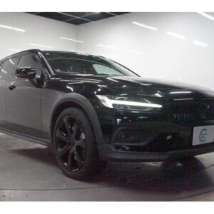 2022 Volvo V60 black hybrid used car Japan export