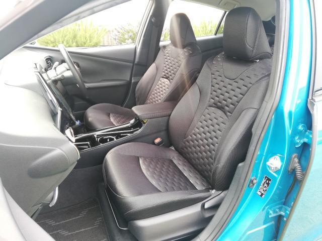 Ref:AUX-23052084 TOYOTA PRIUS PHV 2017 10 Ref:AUX-23052084 TOYOTA PRIUS PHV 2017 - Image 10