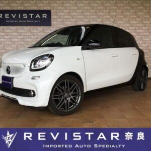 2018 Mcc Smart Smart For Four white gasoline used car Japan export