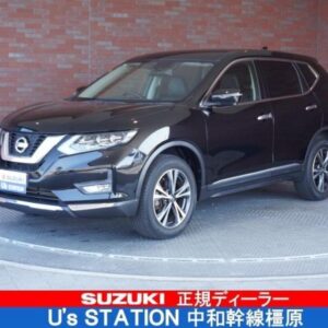 2019 Nissan X-Trail black gasoline used car Japan export