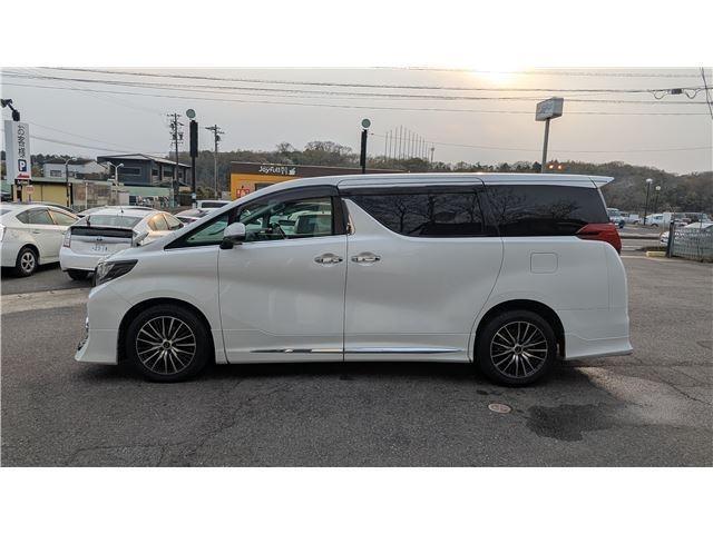 Ref:AUX-23054978 TOYOTA ALPHARD 2016 11 Ref:AUX-23054978 TOYOTA ALPHARD 2016 - Image 11