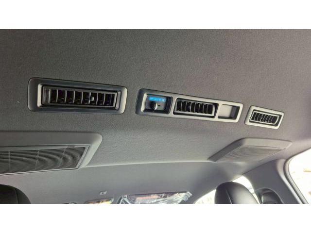 Ref:AUX-23055037 TOYOTA HIACE VAN 2025 6 Ref:AUX-23055037 TOYOTA HIACE VAN 2025 - Image 6