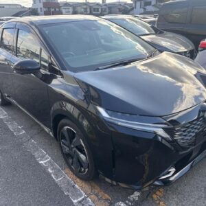 2023 Nissan Aura black hybrid used car Japan export