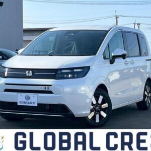 2026 Honda Freed pearl gasoline used car Japan export
