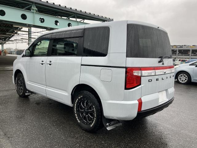 Ref:AUX-23055705 MITSUBISHI DELICA D:5 2022 2 Ref:AUX-23055705 MITSUBISHI DELICA D:5 2022 - Image 2