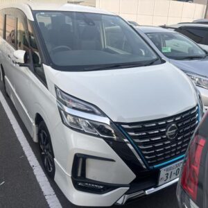 2020 Nissan Serena pearl hybrid used car Japan export