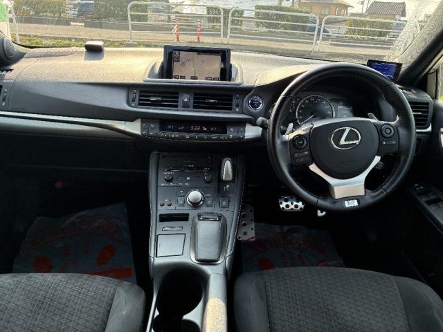 Ref:AUX-23055957 LEXUS CT 2016 3 Ref:AUX-23055957 LEXUS CT 2016 - Image 3