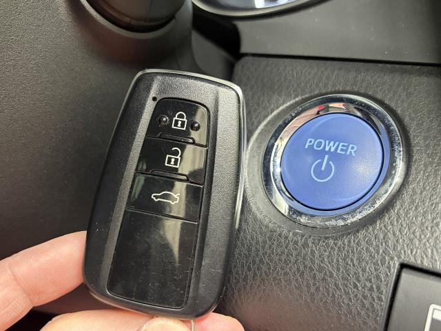 Ref:AUX-23060118 TOYOTA CAMRY 2019 9 Ref:AUX-23060118 TOYOTA CAMRY 2019 - Image 9