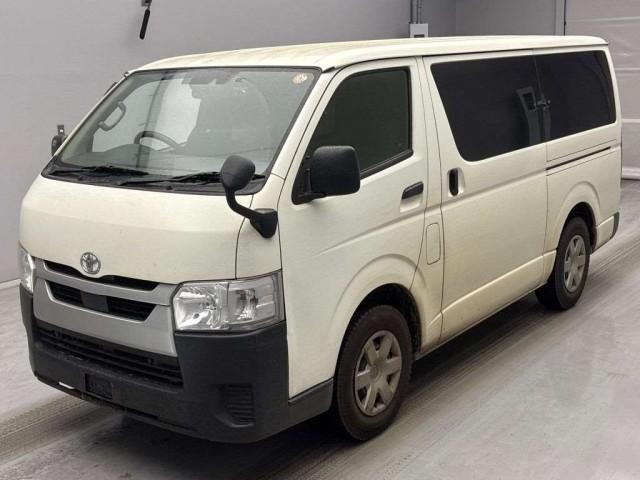 Ref:AUX-23060295 TOYOTA HIACE VAN 2021 1 2021 Toyota Hiace Van white diesel used car Japan export