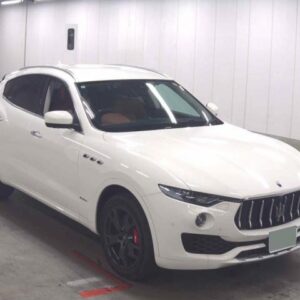 2018 Maserati Levante white gasoline used car Japan export