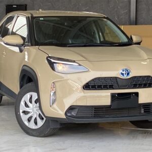 2022 Toyota Yaris Cross tea hybrid used car Japan export