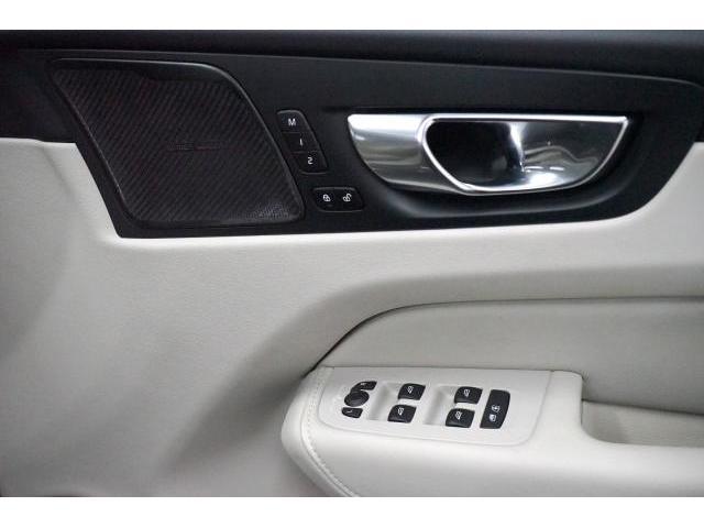 Ref:AUX-23068515 VOLVO XC60 2022 5 Ref:AUX-23068515 VOLVO XC60 2022 - Image 5