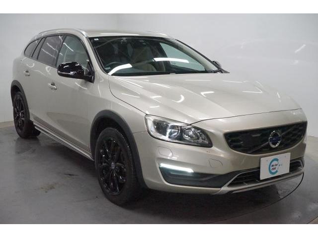 Ref:AUX-23068521 VOLVO V60 2016 1 2016 Volvo V60 gold diesel used car Japan export