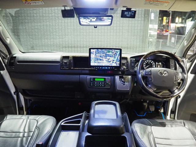 Ref:AUX-23073138 TOYOTA HIACE WAGON 2021 3 Ref:AUX-23073138 TOYOTA HIACE WAGON 2021 - Image 3