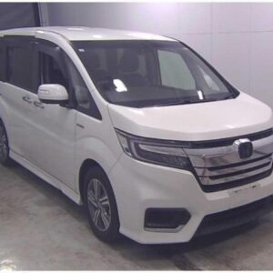 2019 Honda Stepwagon Spada pearl gasoline used car Japan export