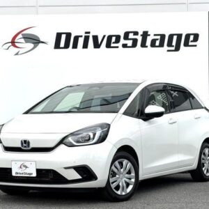 2021 Honda Fit pearl hybrid used car Japan export