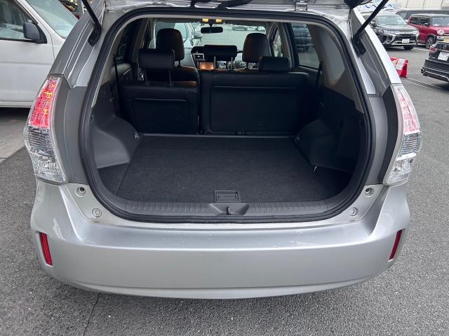 Ref:AUX-23074675 TOYOTA PRIUS ALPHA 2013 16 Ref:AUX-23074675 TOYOTA PRIUS ALPHA 2013 - Image 16