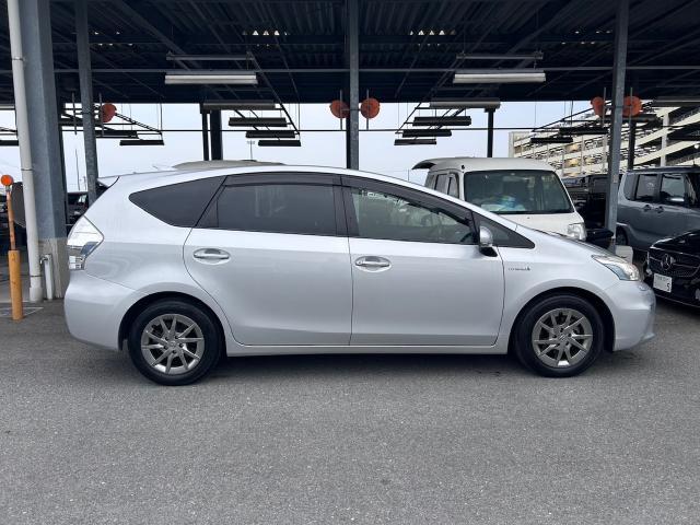 Ref:AUX-23074675 TOYOTA PRIUS ALPHA 2013 8 Ref:AUX-23074675 TOYOTA PRIUS ALPHA 2013 - Image 8