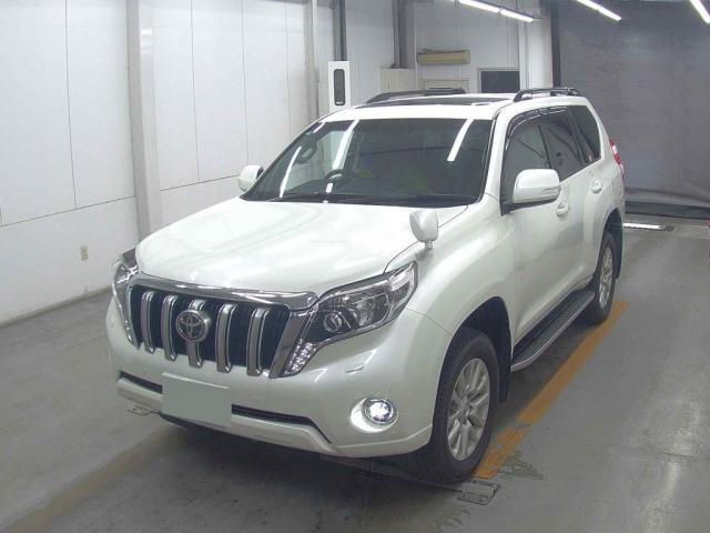 Ref:AUX-23075503 TOYOTA LAND CRUISER PRADO 2016 4 Ref:AUX-23075503 TOYOTA LAND CRUISER PRADO 2016 - Image 4