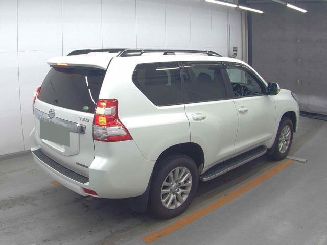 Ref:AUX-23075503 TOYOTA LAND CRUISER PRADO 2016 5 Ref:AUX-23075503 TOYOTA LAND CRUISER PRADO 2016 - Image 5