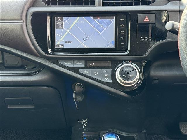 Ref:AUX-23080040 TOYOTA AQUA 2015 19 Ref:AUX-23080040 TOYOTA AQUA 2015 - Image 19