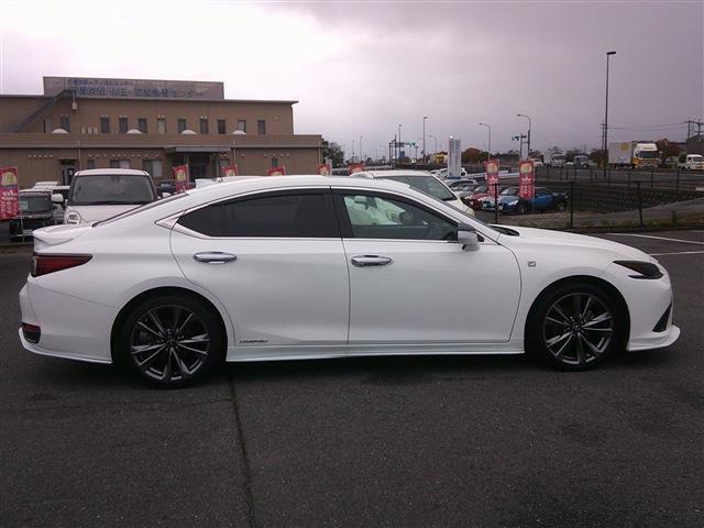 Ref:AUX-23088273 LEXUS ES 2019 5 Ref:AUX-23088273 LEXUS ES 2019 - Image 5