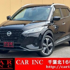 2021 Nissan Kicks black hybrid used car Japan export