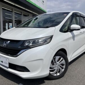 2018 Honda Freed pearl gasoline used car Japan export