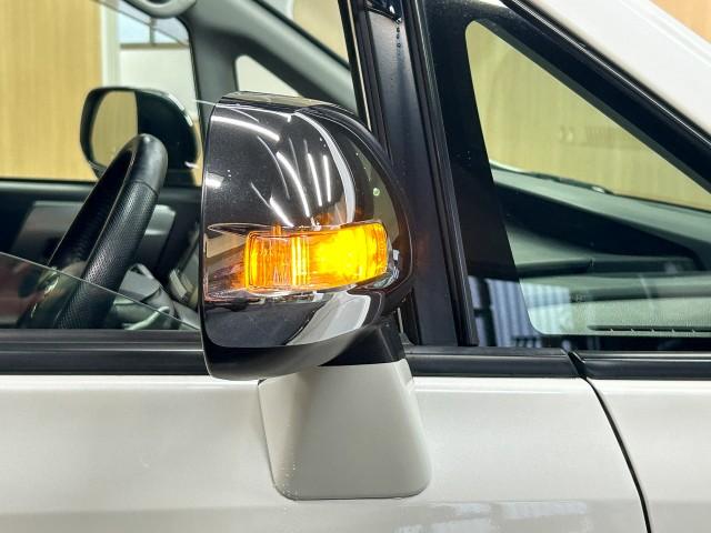 Ref:AUX-23098916 TOYOTA VOXY 2013 14 Ref:AUX-23098916 TOYOTA VOXY 2013 - Image 14