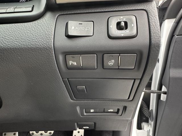 Ref:AUX-23099258 LEXUS LS 2016 14 Ref:AUX-23099258 LEXUS LS 2016 - Image 14