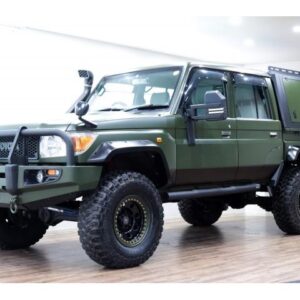 2015 Toyota Land Cruiser 70 green gasoline used car Japan export