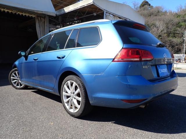 Ref:AUX-23112240 VOLKSWAGEN GOLF VARIANT 2017 2 Ref:AUX-23112240 VOLKSWAGEN GOLF VARIANT 2017 - Image 2