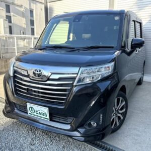 2018 Toyota Roomy black gasoline used car Japan export