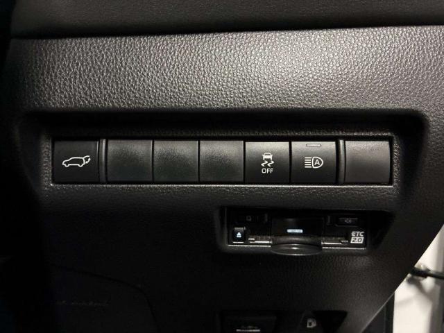 Ref:AUX-23112940 TOYOTA HARRIER HYBRID 2023 6 Ref:AUX-23112940 TOYOTA HARRIER HYBRID 2023 - Image 6