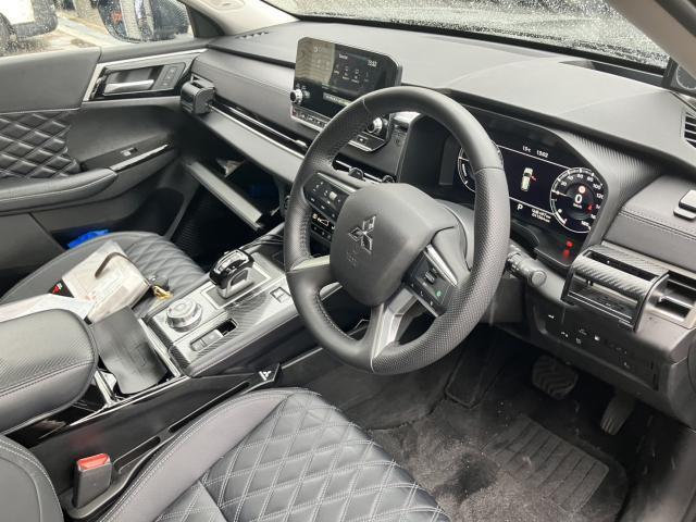 Ref:AUX-23112950 MITSUBISHI OUTLANDER PHEV 2023 3 Ref:AUX-23112950 MITSUBISHI OUTLANDER PHEV 2023 - Image 3
