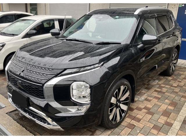 Ref:AUX-23112950 MITSUBISHI OUTLANDER PHEV 2023 1 2023 Mitsubishi Outlander Phev black gasoline used car Japan export