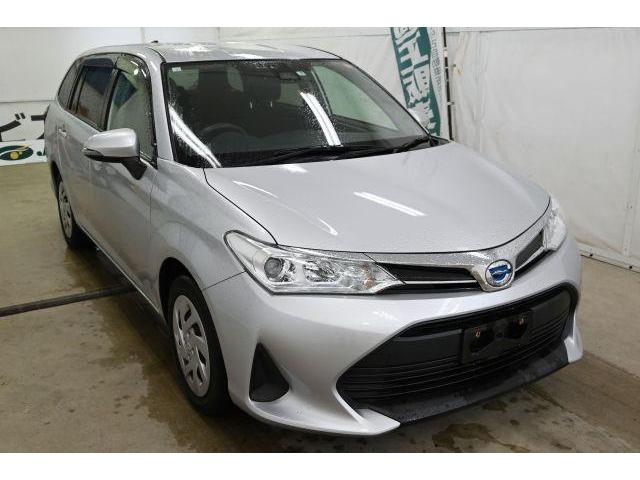 Ref:AUX-23112963 TOYOTA COROLLA FIELDER 2021 1 2021 Toyota Corolla Fielder silver hybrid used car Japan export