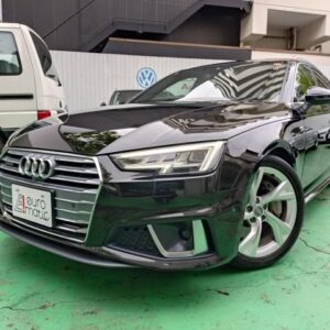 2019 Audi A4 Avant black gasoline used car Japan export