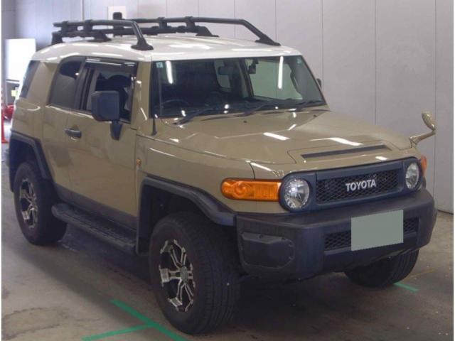 Ref:AUX-23116776 TOYOTA FJ CRUISER 2013 1 2013 Toyota Fj Cruiser pearl gasoline used car Japan export