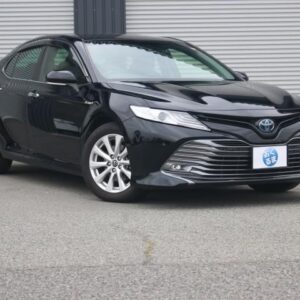 2019 Toyota Camry black hybrid used car Japan export