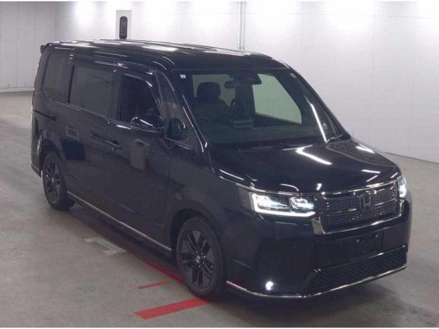 Ref:AUX-23124775 HONDA STEPWAGON 2023 1 2023 Honda Stepwagon black gasoline used car Japan export