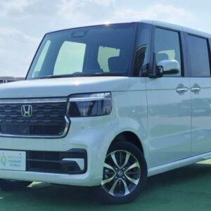 2025 Honda N-Box Custom pearl gasoline used car Japan export