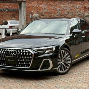 2023 Audi A8 black hybrid used car Japan export