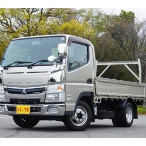 2018 Mitsubishi Fuso Canter gold diesel used car Japan export