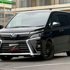 2018 Toyota Voxy black gasoline used car Japan export