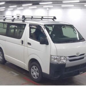 2017 Toyota Hiace Van white diesel used car Japan export