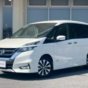 2019 Nissan Serena pearl gasoline used car Japan export