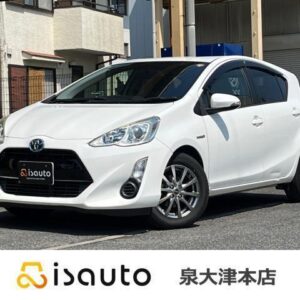 2015 Toyota Aqua white gasoline used car Japan export