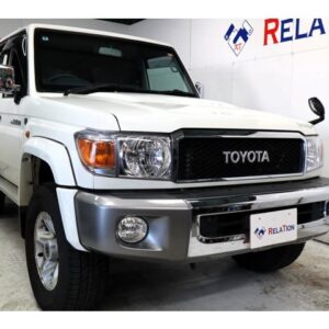 2014 Toyota Land Cruiser 70 white gasoline used car Japan export